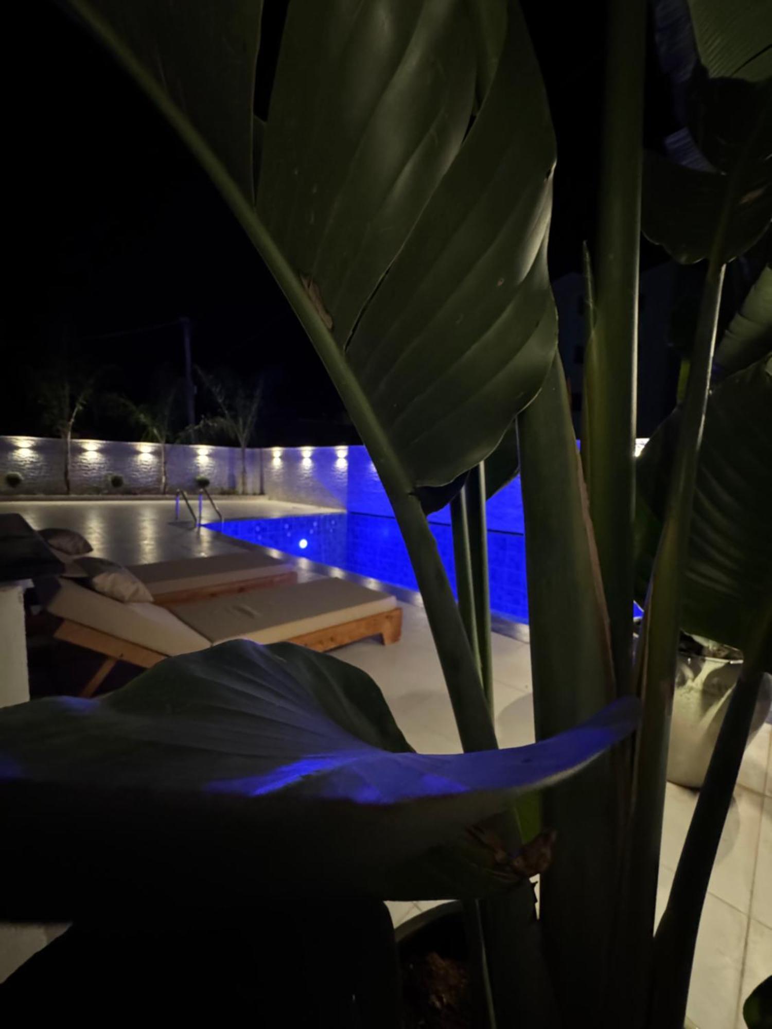 Hotel Kroi Εξαμίλιο Εξωτερικό φωτογραφία