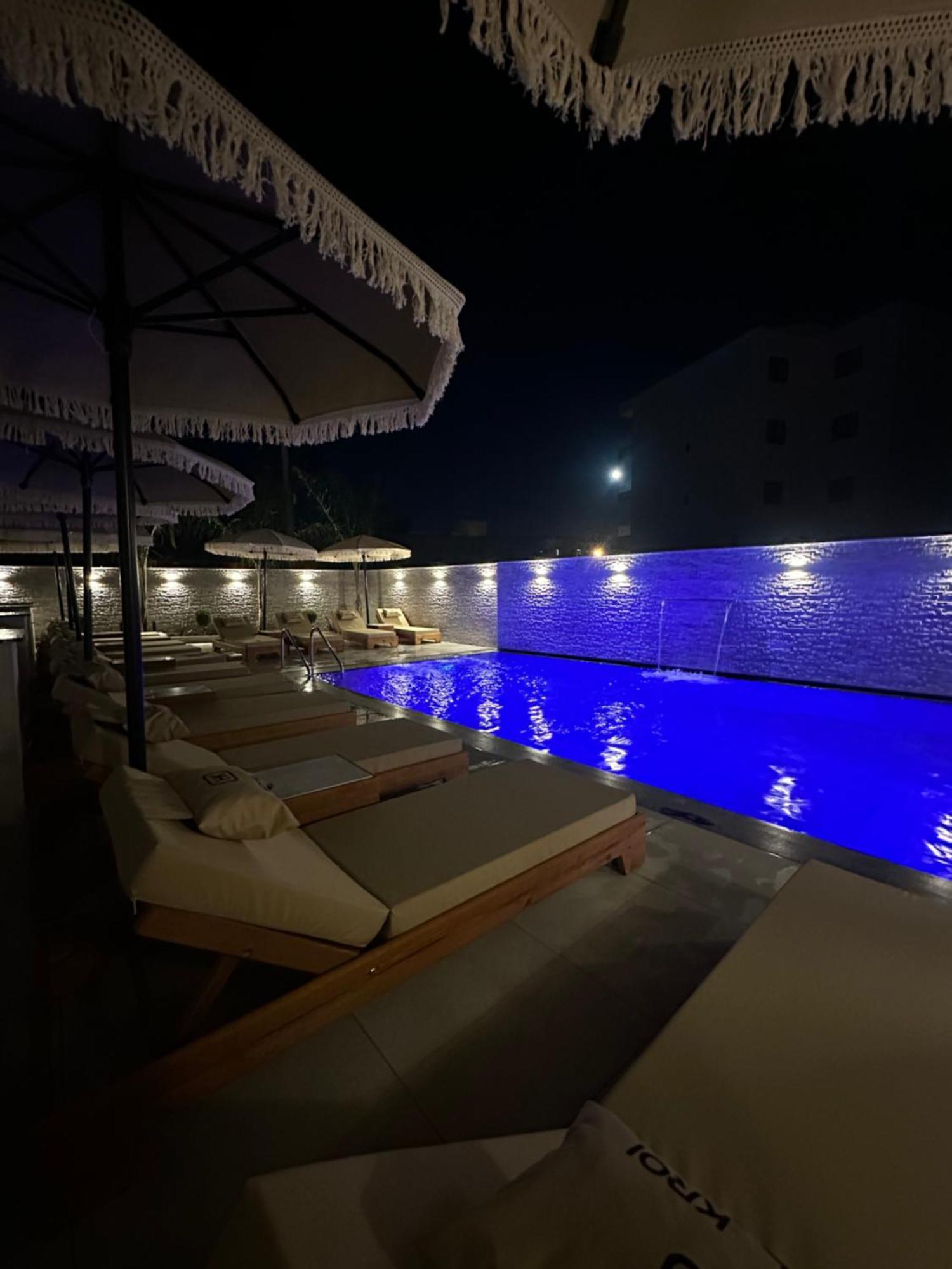 Hotel Kroi Εξαμίλιο Εξωτερικό φωτογραφία