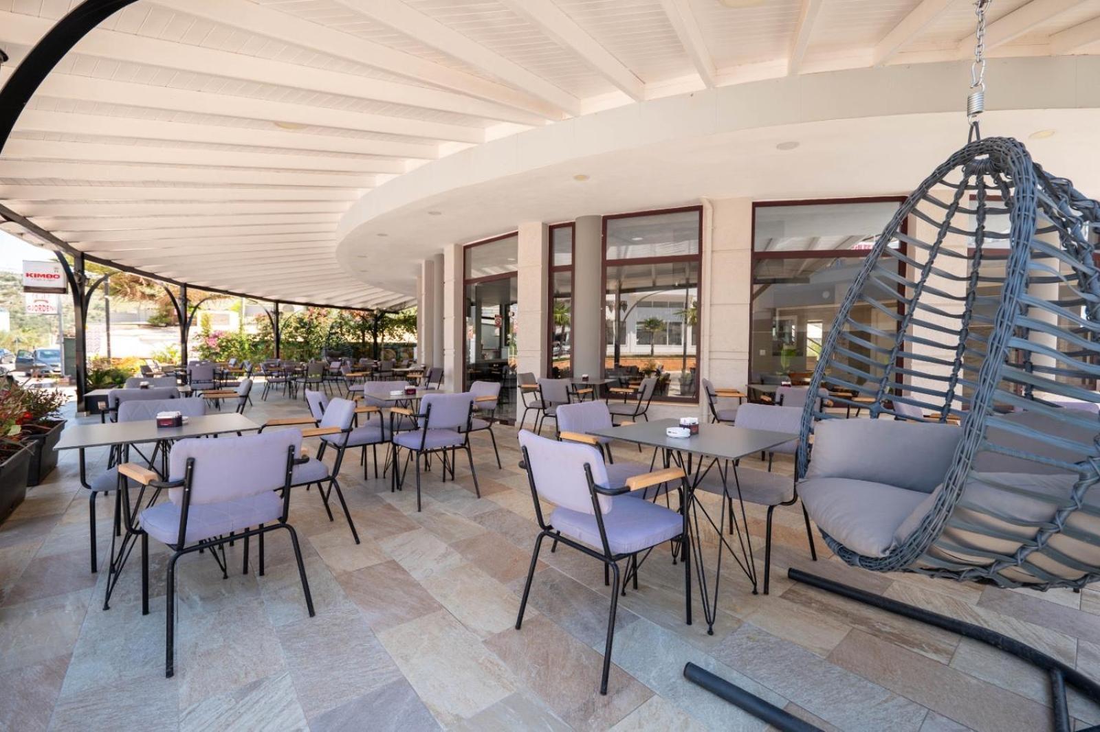 Hotel Kroi Εξαμίλιο Εξωτερικό φωτογραφία