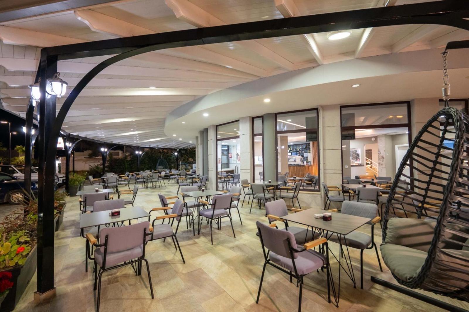 Hotel Kroi Εξαμίλιο Εξωτερικό φωτογραφία