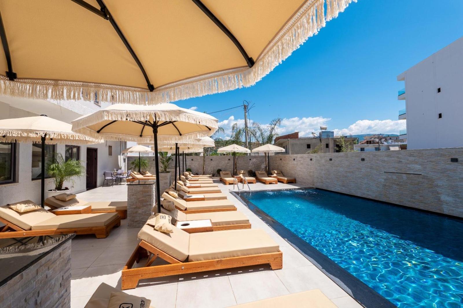 Hotel Kroi Εξαμίλιο Εξωτερικό φωτογραφία