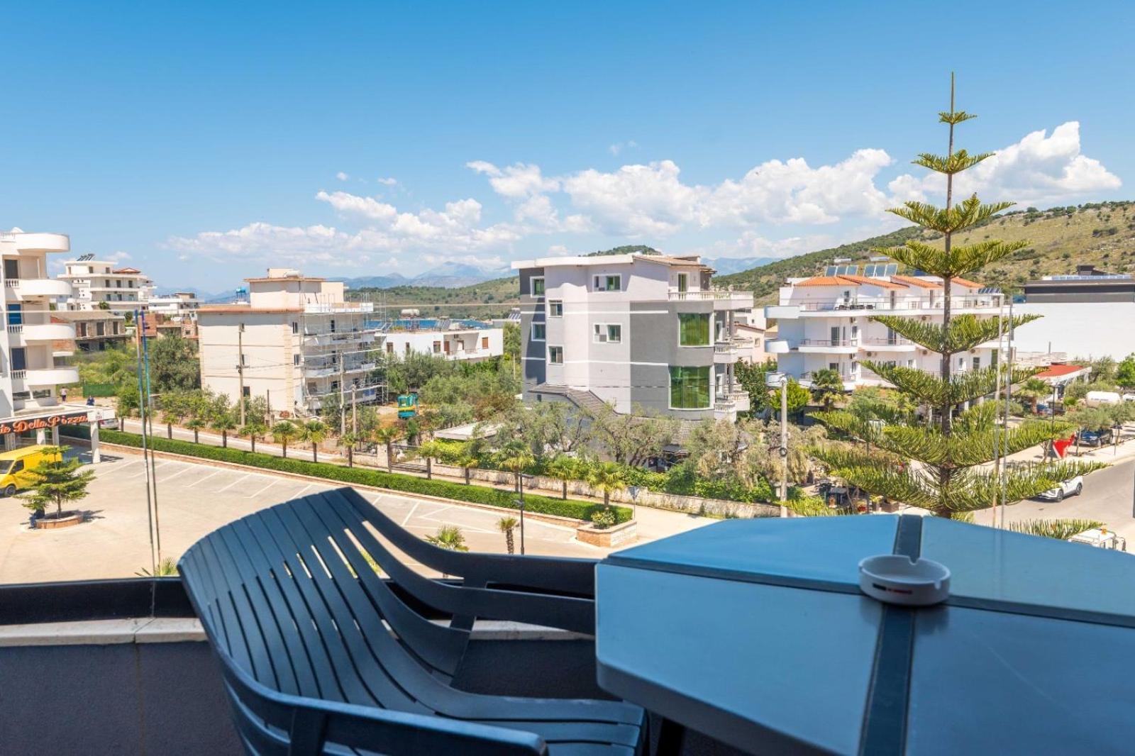 Hotel Kroi Εξαμίλιο Εξωτερικό φωτογραφία